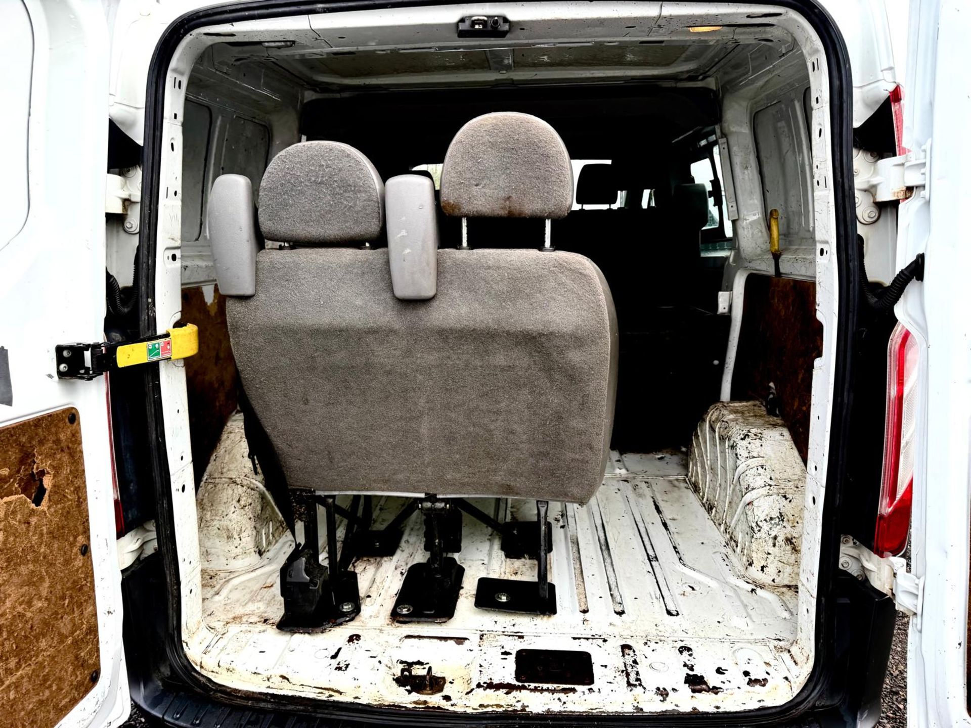 Ford Transit Custom 2.2 TDCI 100 270 L1 H1 CrewCab 2016 '16 Reg' 6 Seats - Image 6 of 16