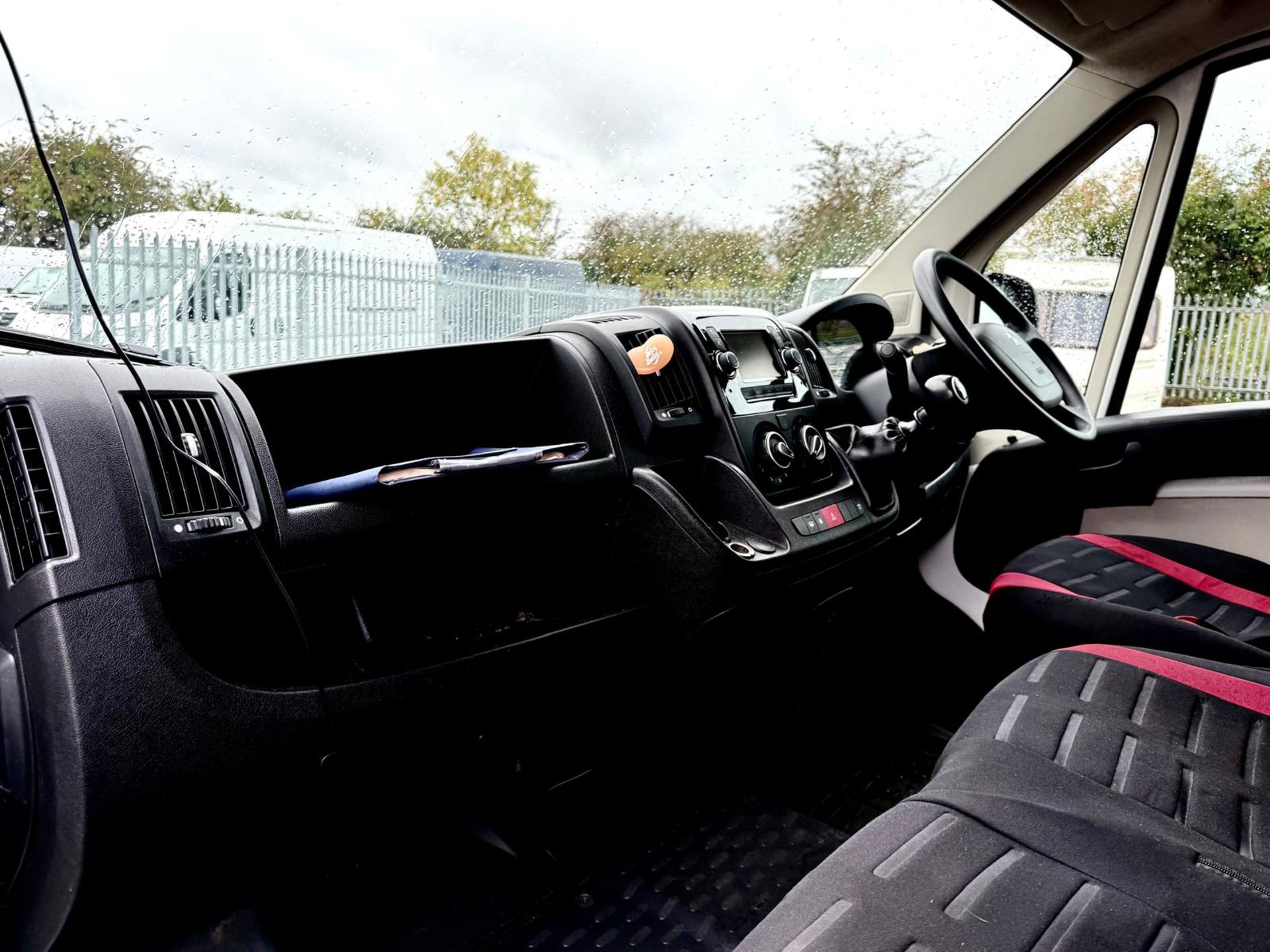 **ON SALE** Peugeot Boxer Professional 2.2 BlueHDI L4 H2 2019 '69 Reg' - ULEZ Compliant - A/C - Navi - Image 13 of 17