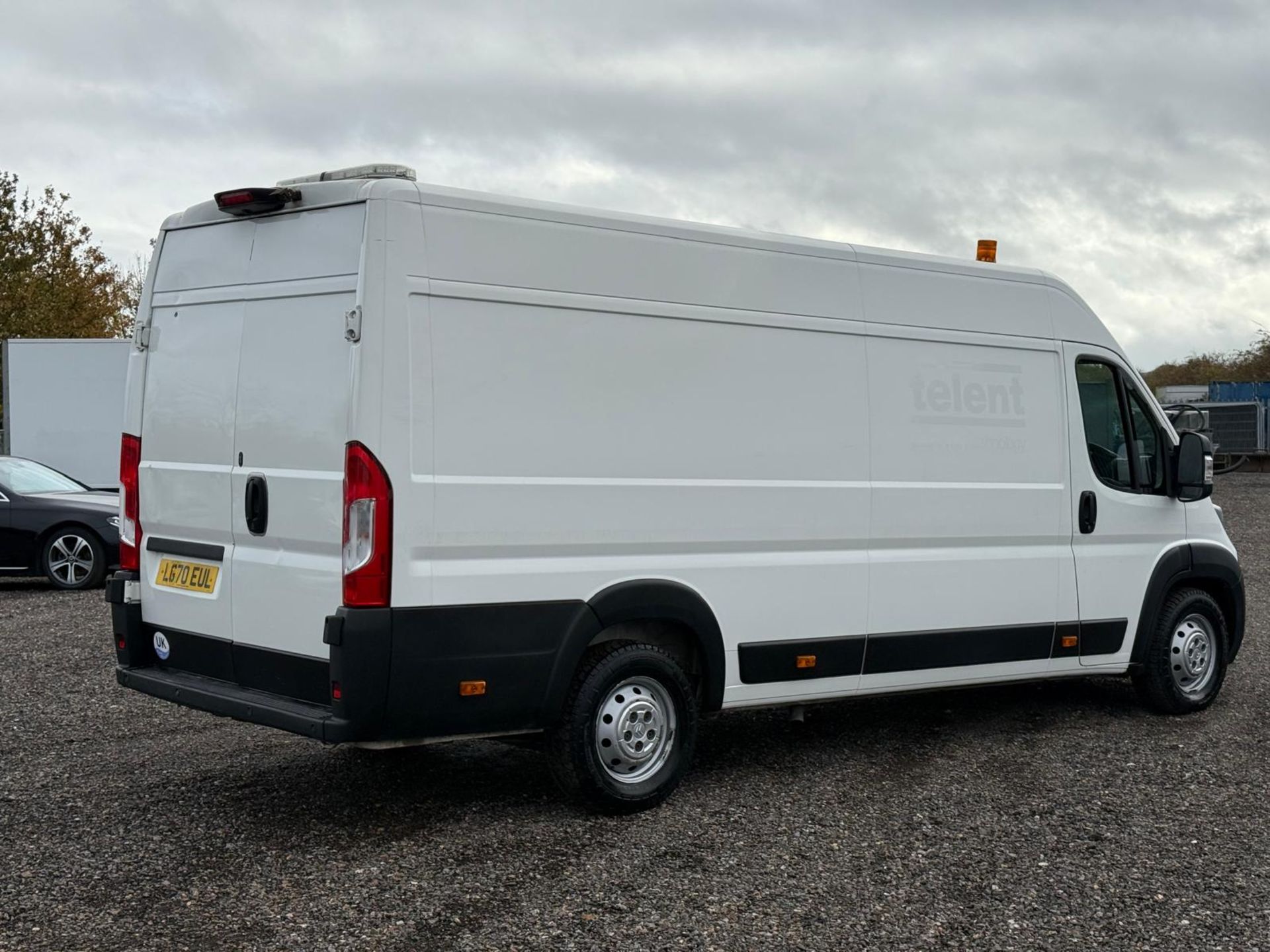 Citroen Relay Enterprise 35 2.2 BLUEHDI L4 H/R 2020 '70 Reg' A/C - Navigation - Image 7 of 17