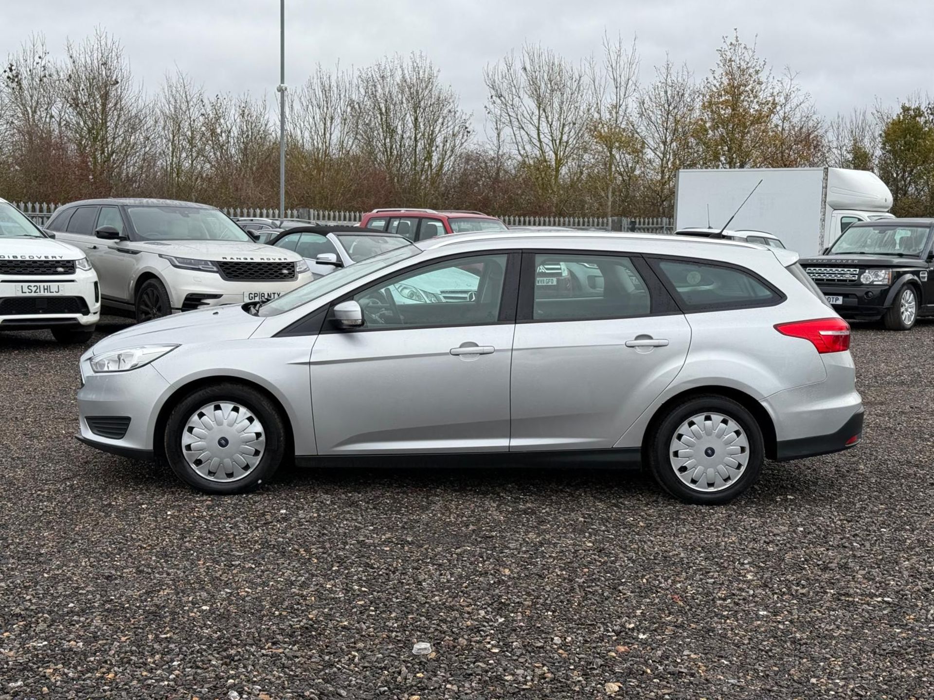 Ford Focus Estate 1.5 TDCI 105 EcoNetic Style 2017 '66 Reg' A/C - ULEZ Compliant - Image 3 of 19