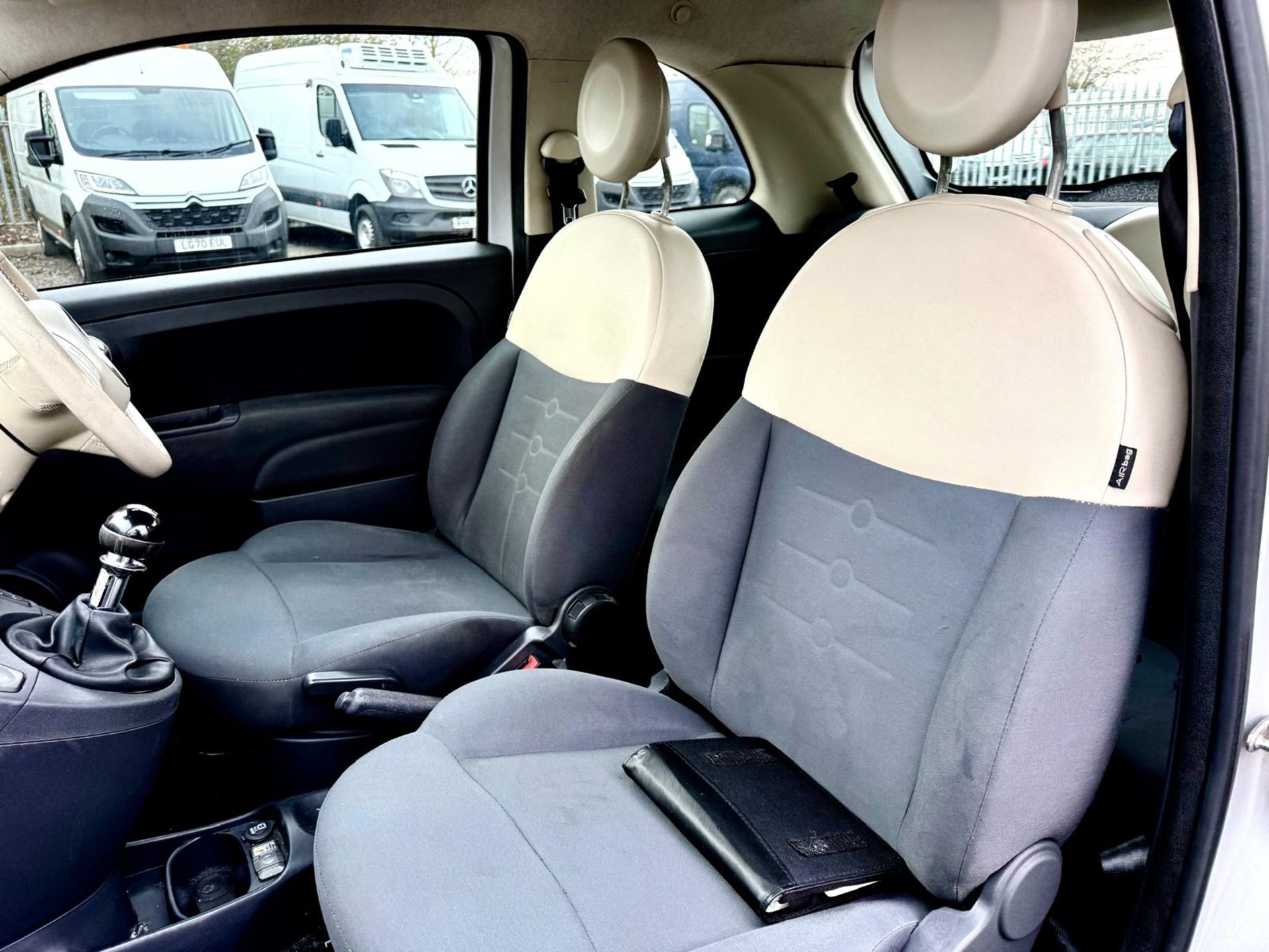 ** ON SALE ** Fiat 500 1.2 POP Hatchback 2010 '60 Reg' Sat Nav - ULEZ Compliant - A/C - Image 8 of 16