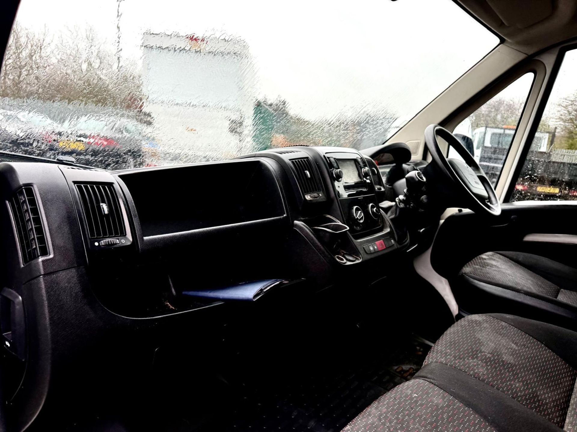 **ON SALE**Peugeot Boxer 335 2.2 BlueHDI 140 L2 H2 Professional 2020 '70 Reg' Sat Nav - A/C - ULEZ C - Image 9 of 16