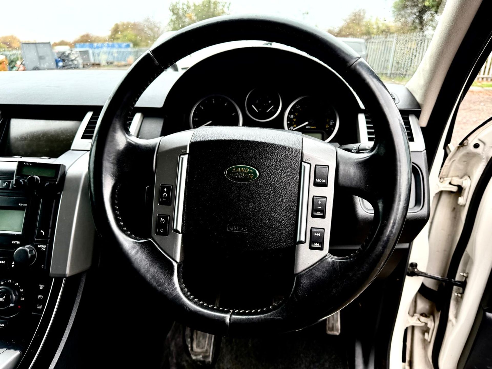 Land Rover Range Rover Sport 2.7 TDV6 SE 2009 '09 Reg' Sat Nav - A/C - 4WD - Image 13 of 18