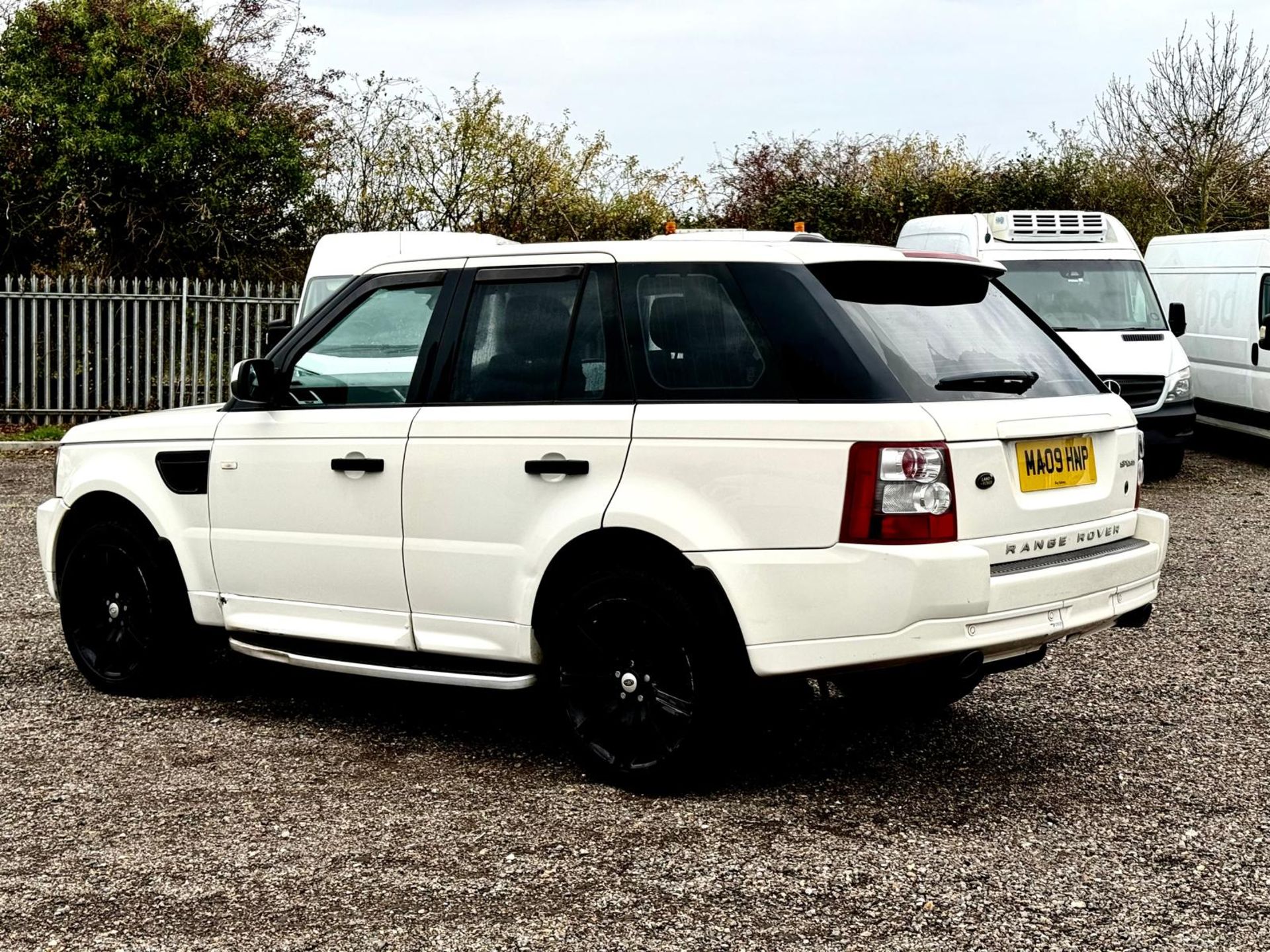 Land Rover Range Rover Sport 2.7 TDV6 SE 2009 '09 Reg' Sat Nav - A/C - 4WD - Image 4 of 18