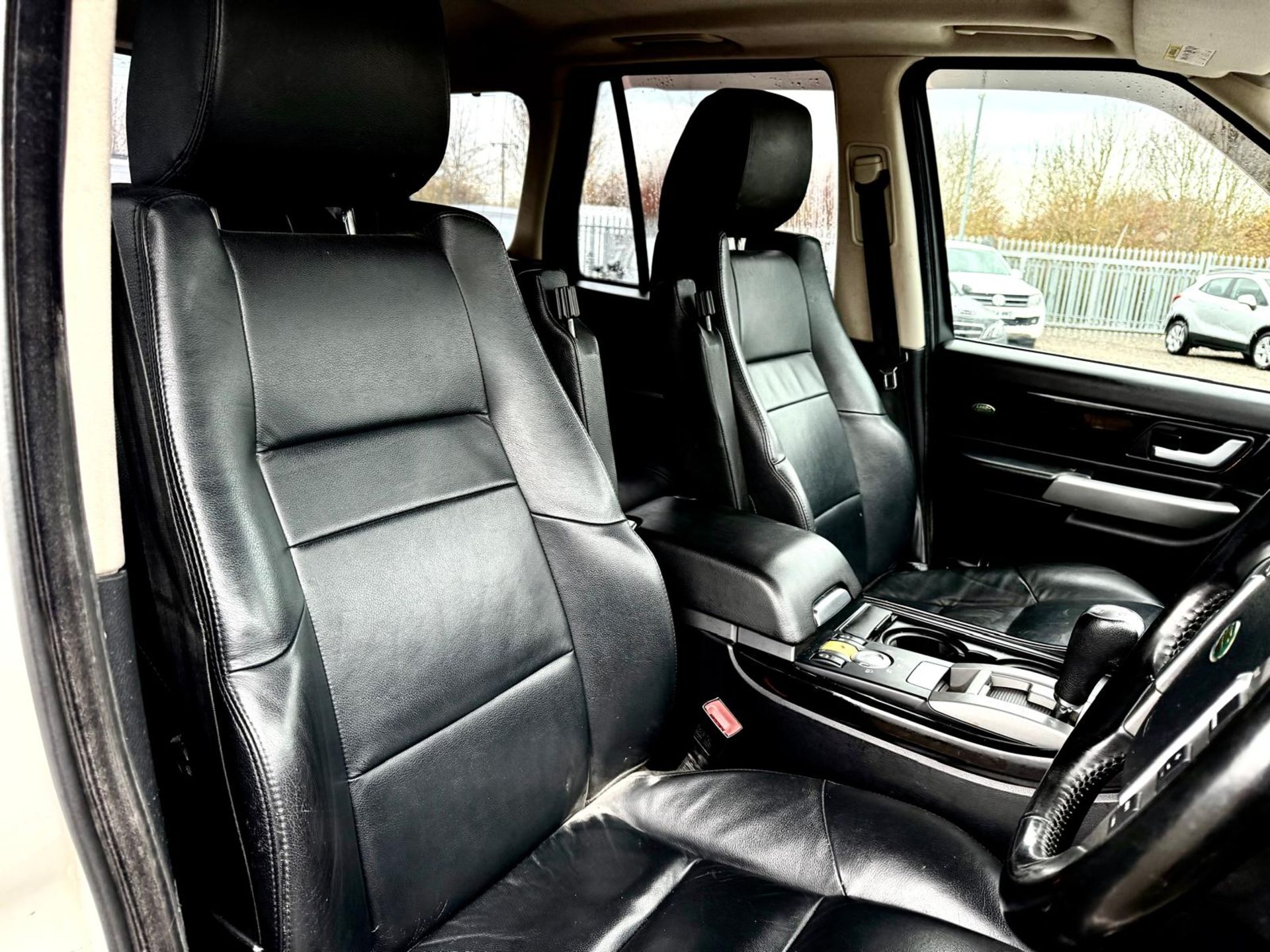 Land Rover Range Rover Sport 2.7 TDV6 SE 2009 '09 Reg' Sat Nav - A/C - 4WD - Image 10 of 18