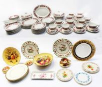 Large mid 20th Century Myott dinner and tea service, Rialto pattern to include tureens, meat