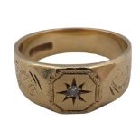 A 9ct gold stone set signet ring, size S total weight 6.7g.