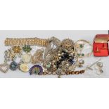 A collection of vintage and later costume jewellery including a gilt metal continental filigree