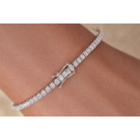 18CT WHITE GOLD 3.00CT VS2/F DIAMOND TENNIS BRACELET
