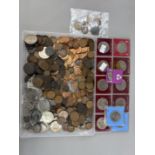 Coins: British coins, cupronickel, brass, copper, includes 24 crowns, most uncirculated, gaming