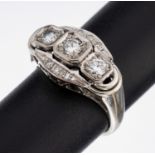 14 kt Gold Diamant-Ring, 1950er Jahre, WG 585/000, mittig
