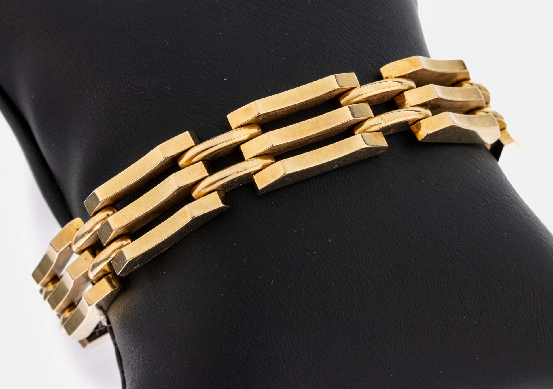 14 kt Gold Armband, GG 585/000, B. ca. 1 cm, L. ca. 20 cm,