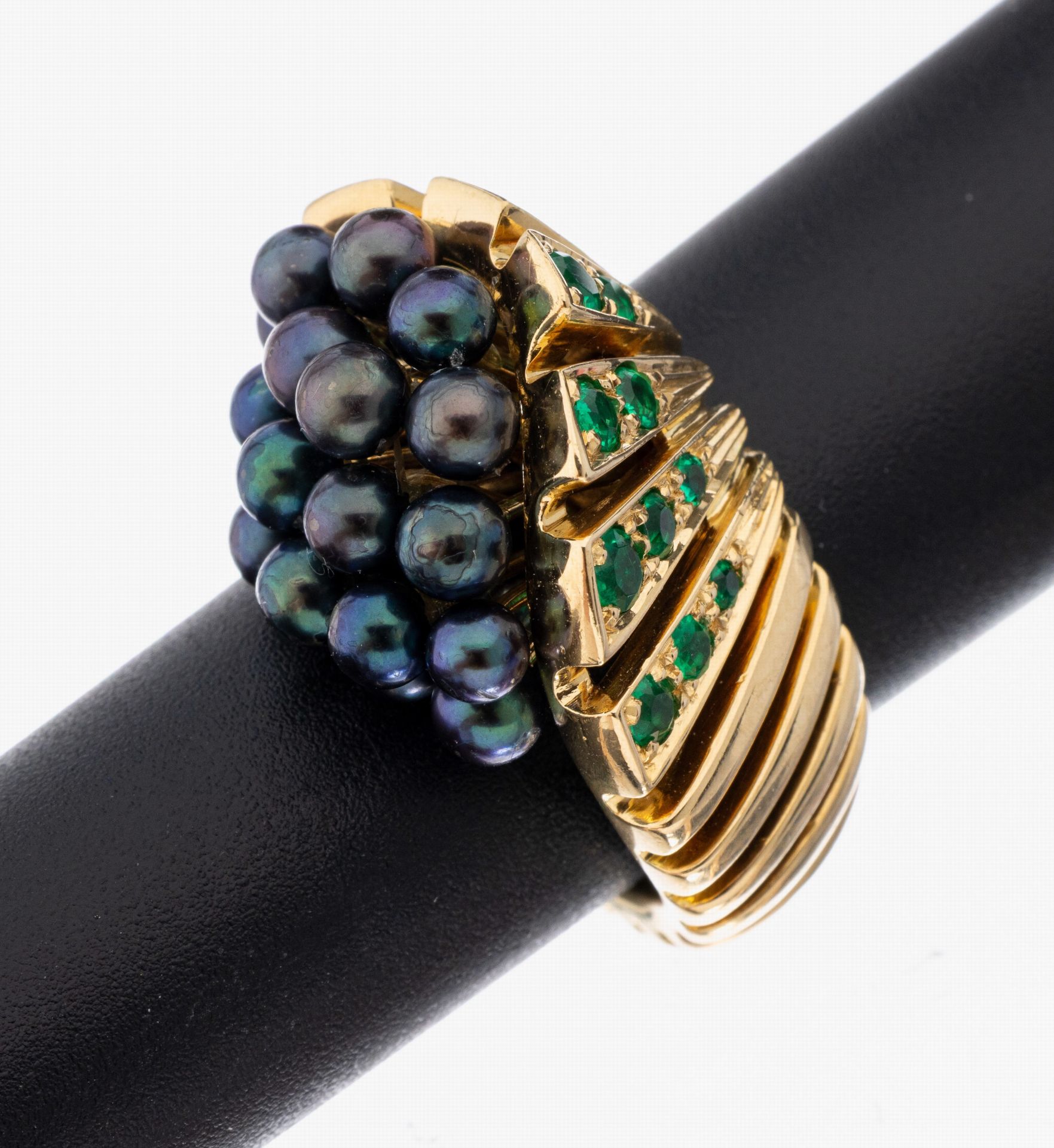 18 kt Gold Tsavorith-Perl-Ring, GG