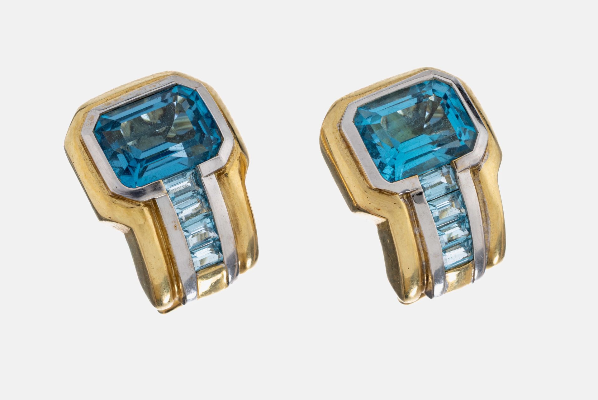 Paar 14 kt Gold Topas-Ohrstecker, GG/WG 585/000,