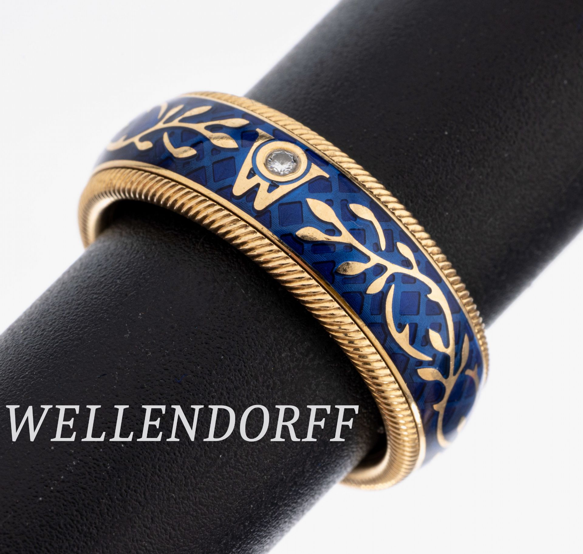 18 kt Gold WELLENDORFF Email-Brillant-Ring,