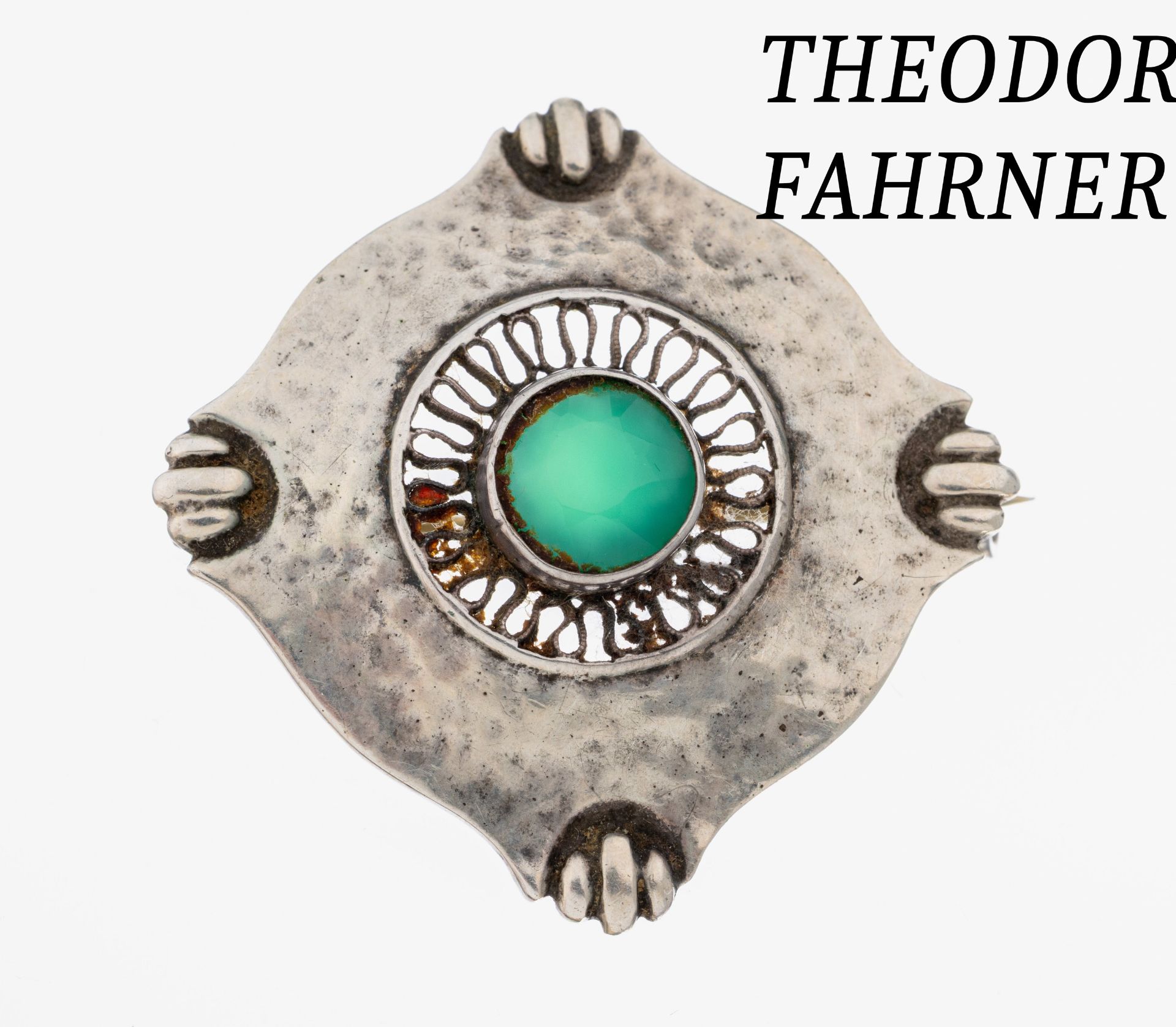 THEODOR FAHRNER Chrysopras-Brosche, Pforzheim 1925-30,