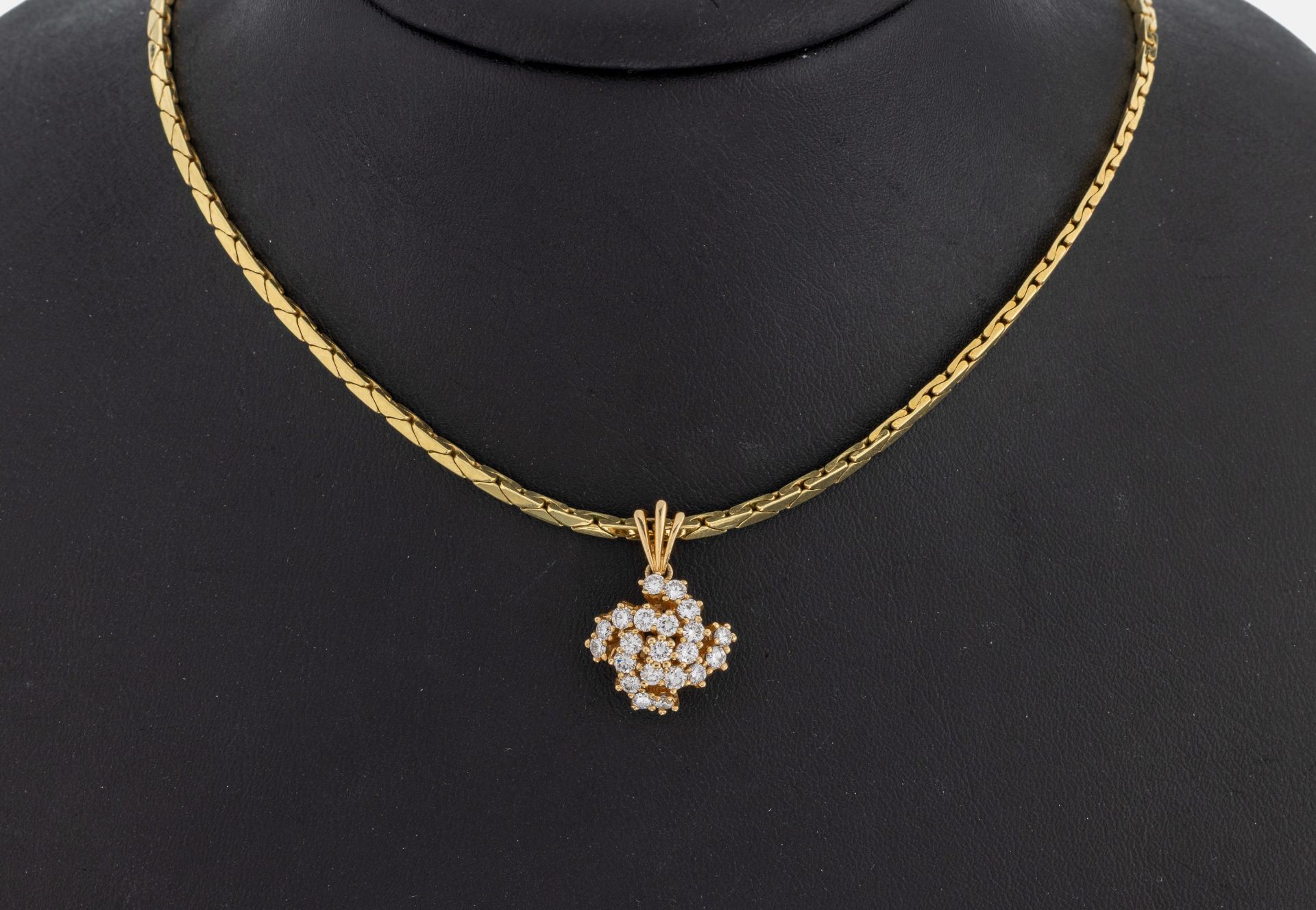 14 kt Gold Brillant-Anhänger, GG 585/000, geschwungen, 21