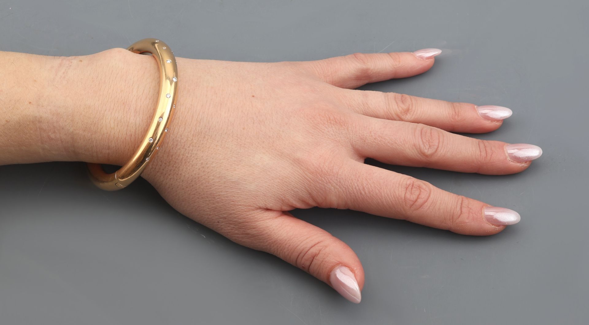 18 kt Gold Brillant-Armreif, GG 750/000, 15 Brillanten - Bild 5 aus 5