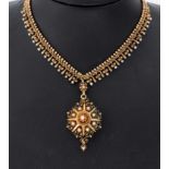 14 kt Gold Perl-Collier, deutsch, um 1870-80, GG 585/000,