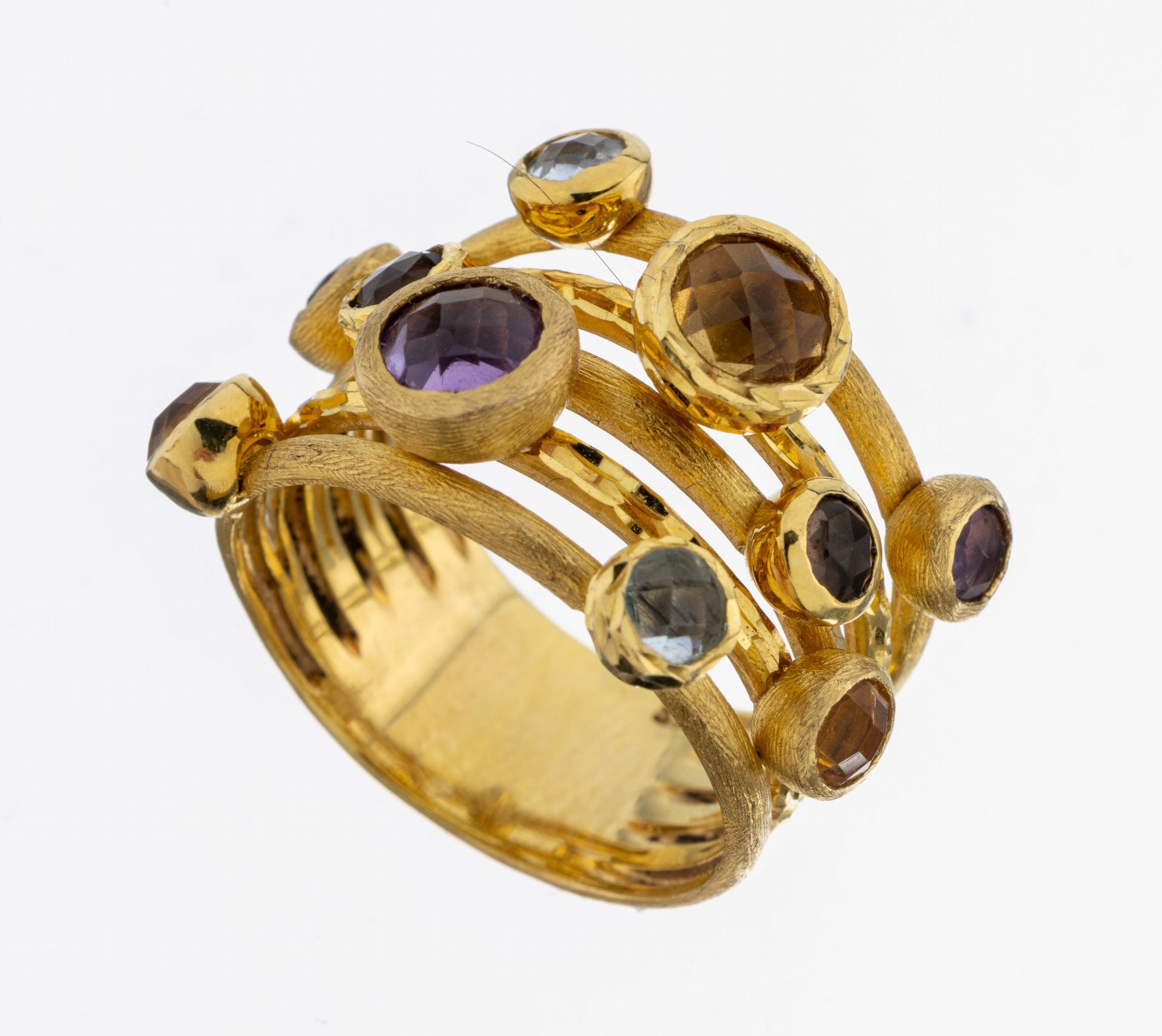 14 kt Gold Farbstein-Ring, GG 585/000, außergewöhnliche