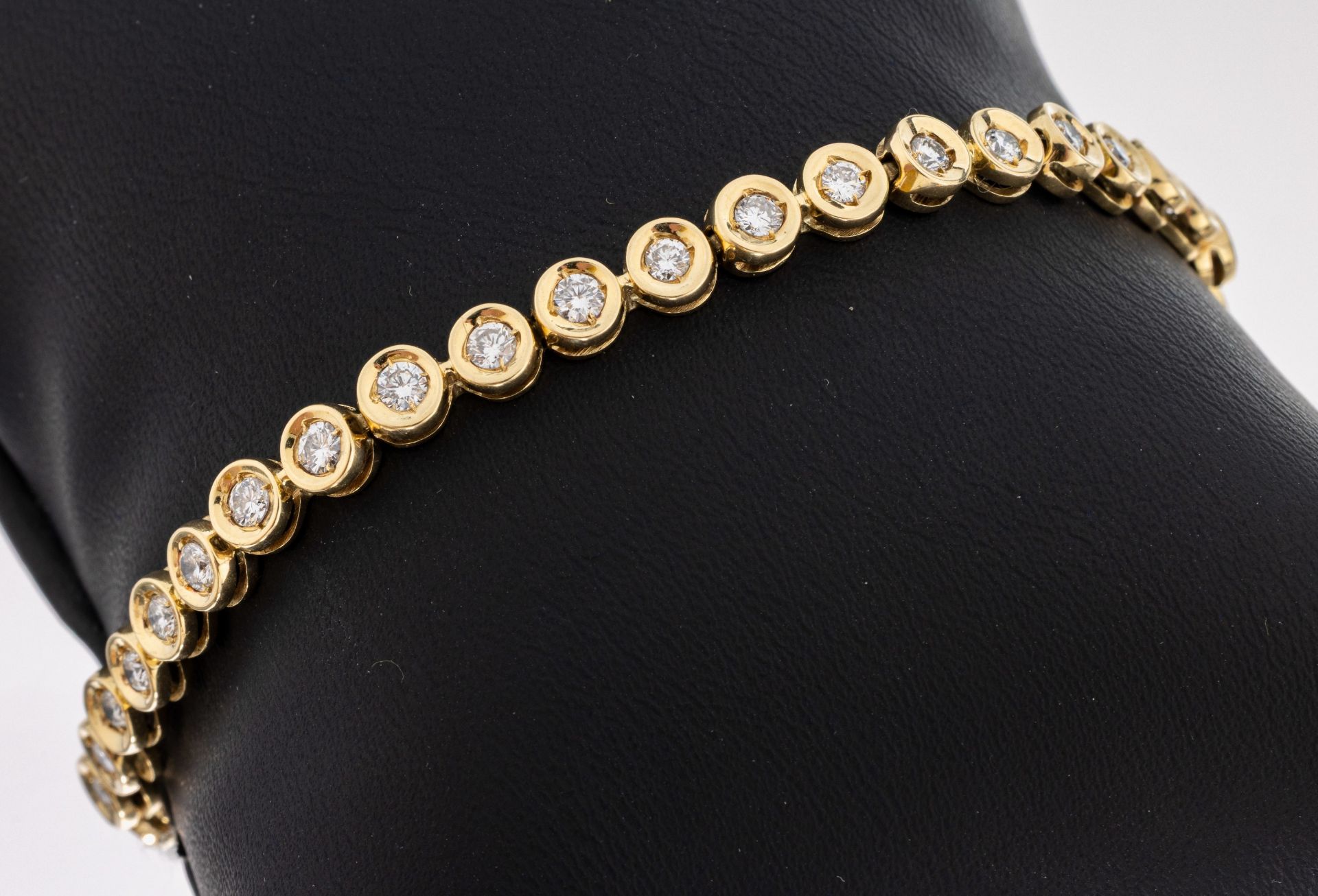 14 kt Gold Brillant-Armband, GG 585/000, 39Brillanten zus.