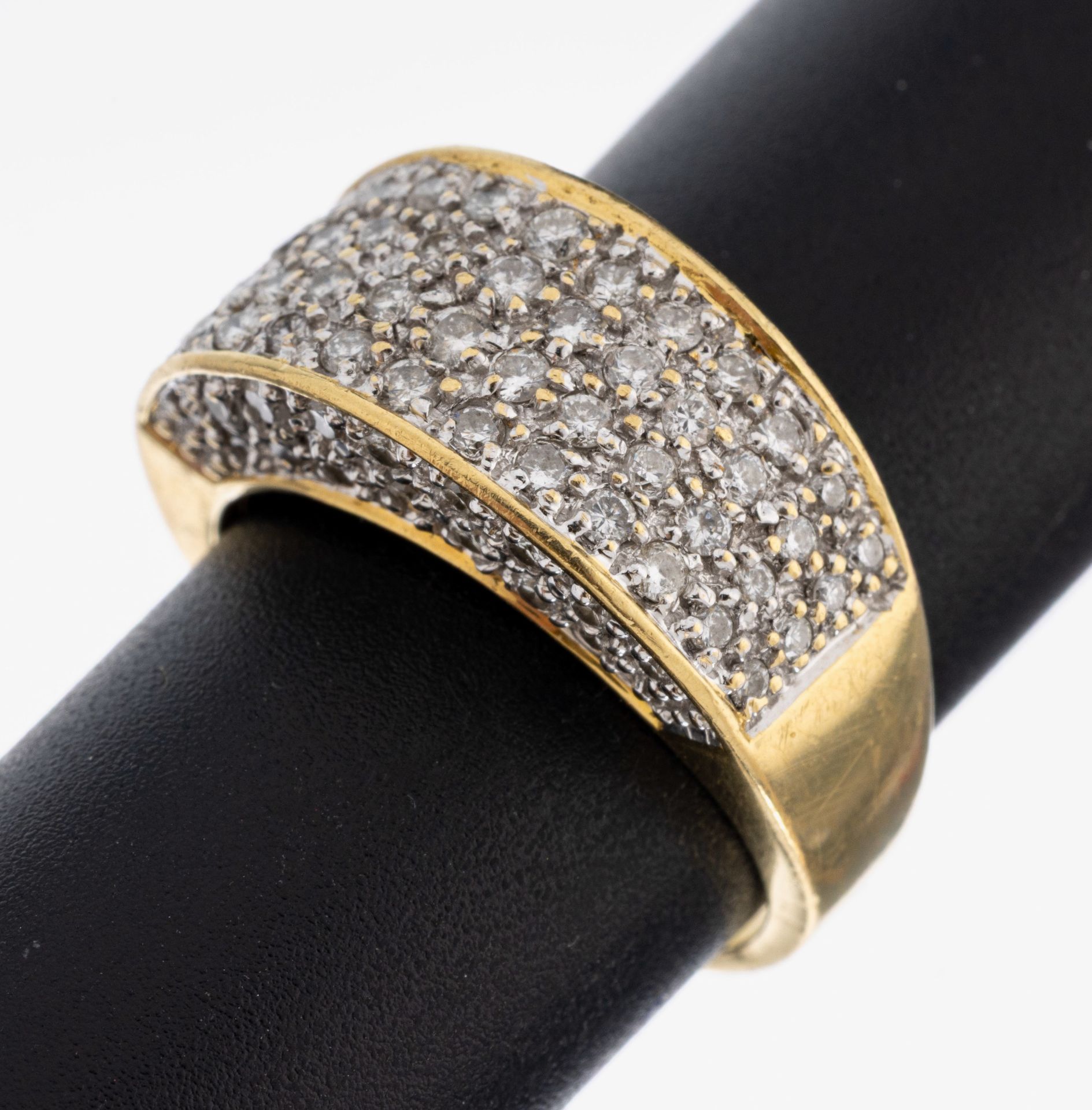 18 kt Gold Brillant-Ring, GG/WG 750/000, außergewöhnliche