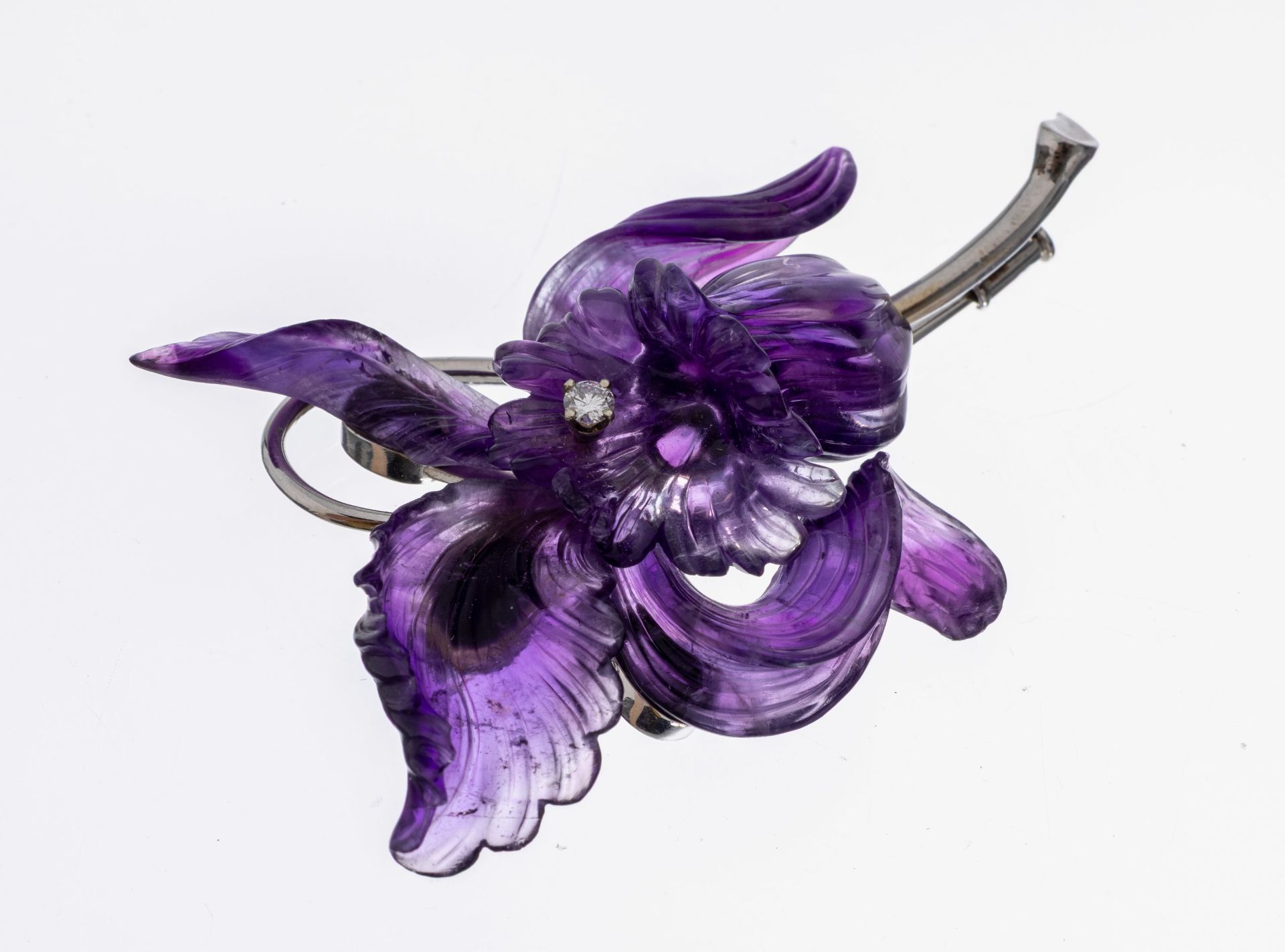 18 kt Gold Amethyst-Brillant-Brosche, WG 750/000,