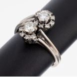 18 kt Gold Diamant-Ring, WG 750/000, 2 Brillanten zus. ca.