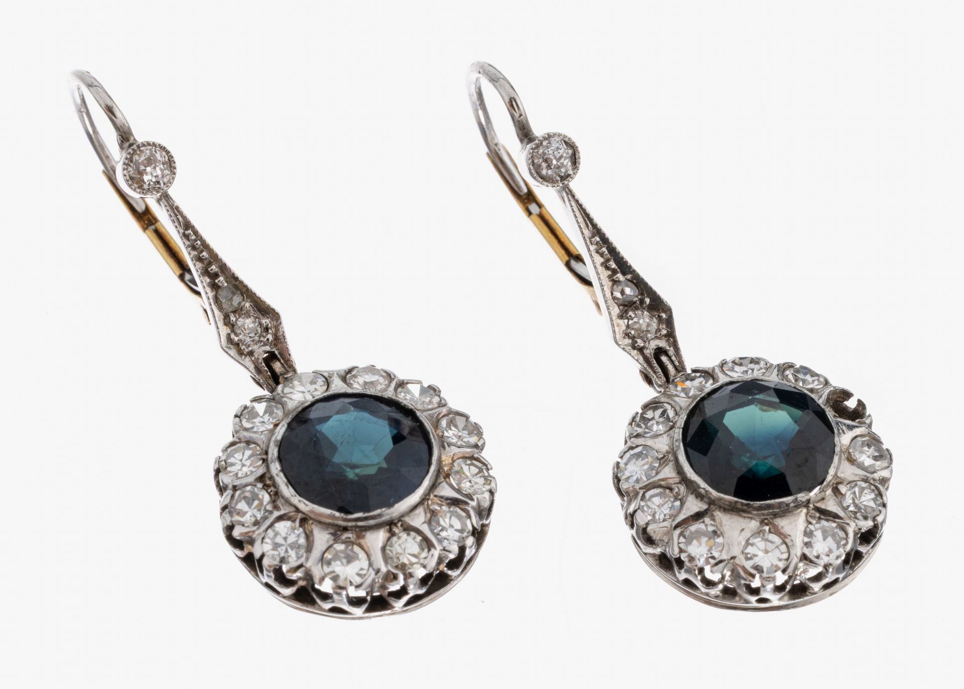 Paar Palladium Saphir-Diamant-Ohrgehänge, 2rundfacett.