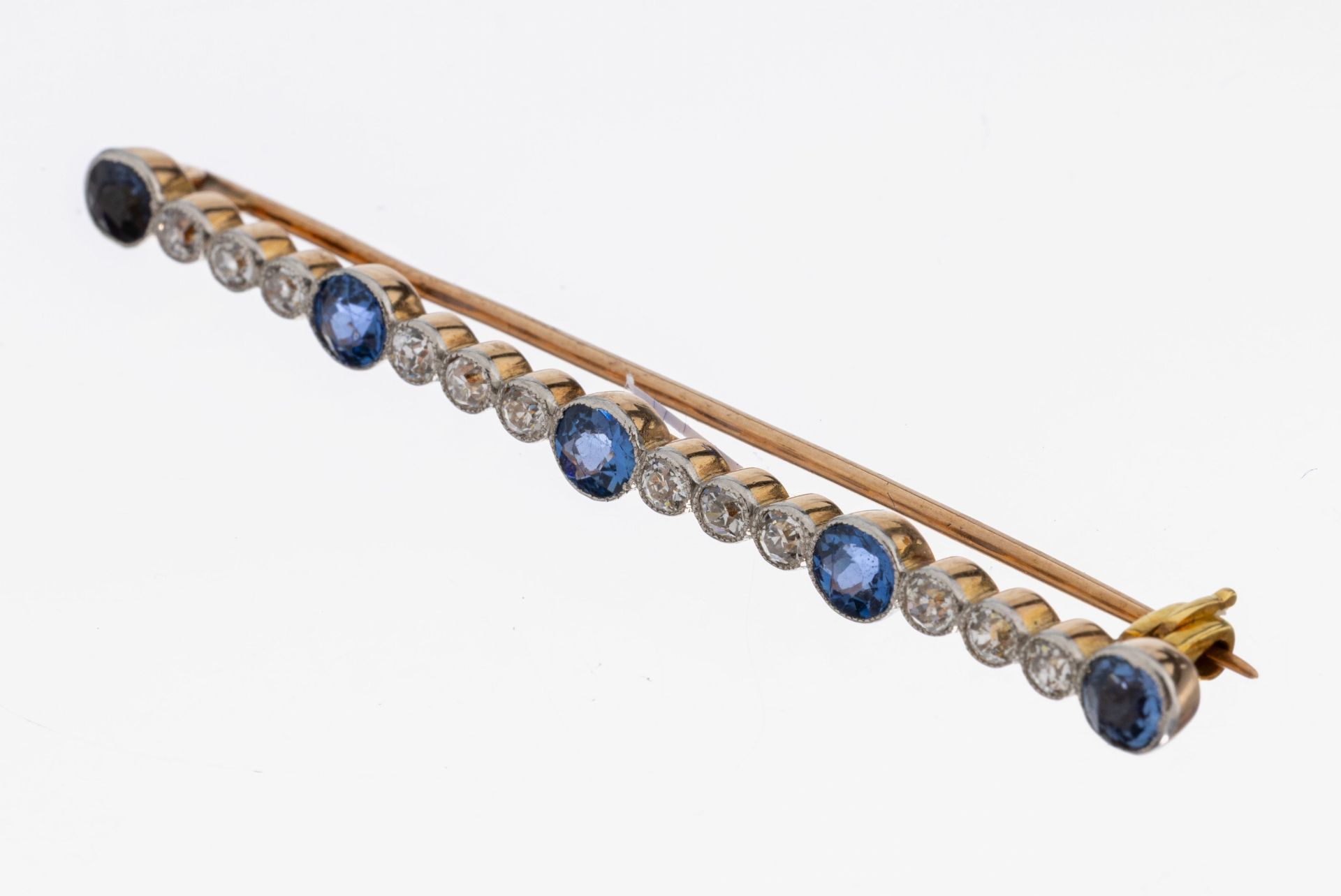 15 kt Gold Farbstein-Diamant-Brosche, England um 1910, RG