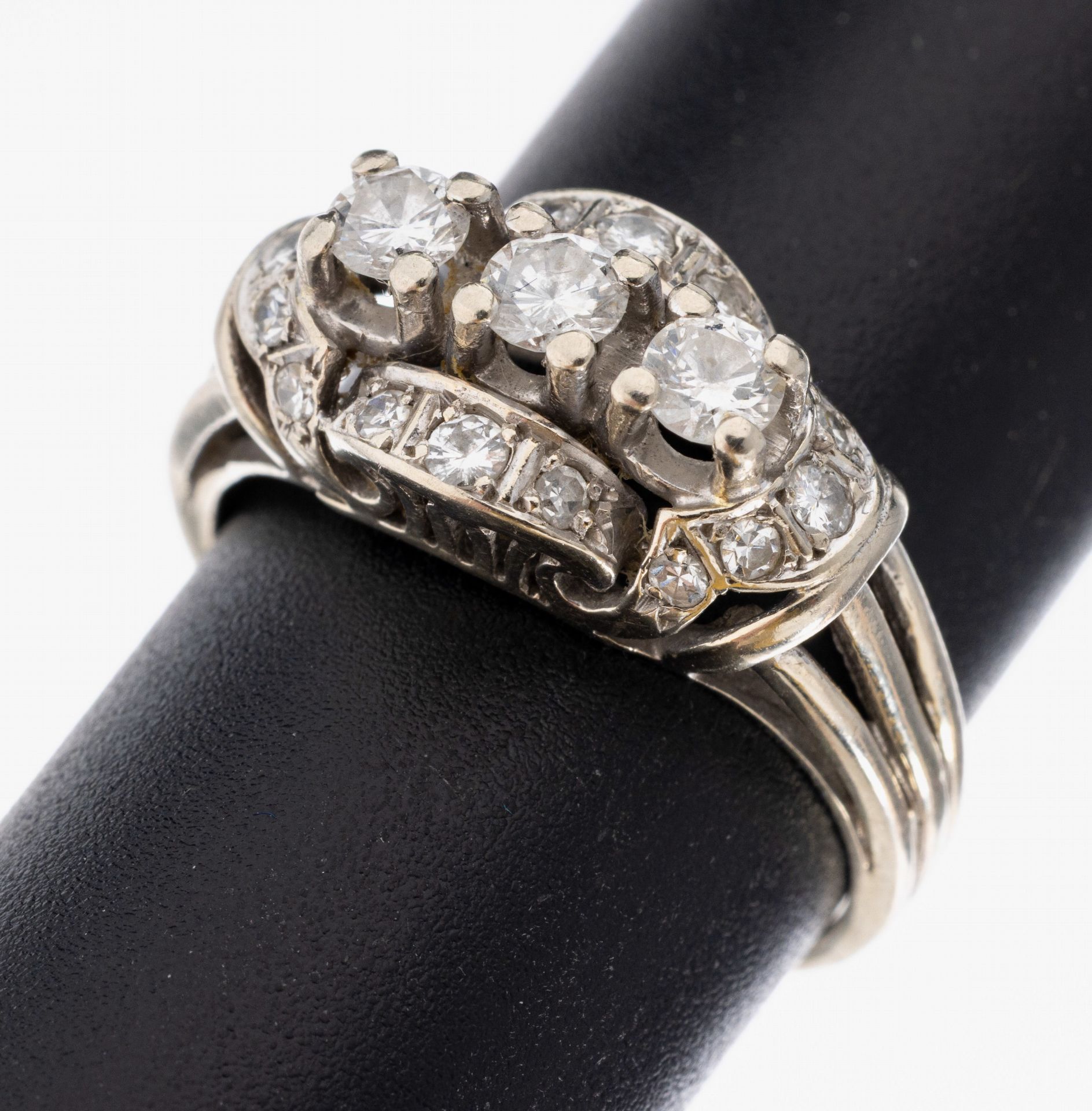 14 kt Gold Diamant-Ring, 1930er-40er Jahre, WG 585/000,