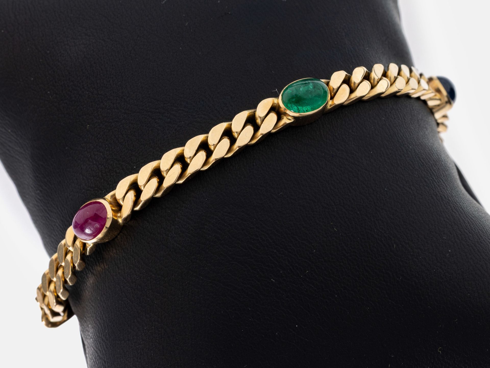 14 kt Gold Farbstein-Armband, GG 585/000, 2Rubin-, 2