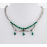 Prunkvolles 14 kt Gold Brillant-Smaragd- Collier, WG