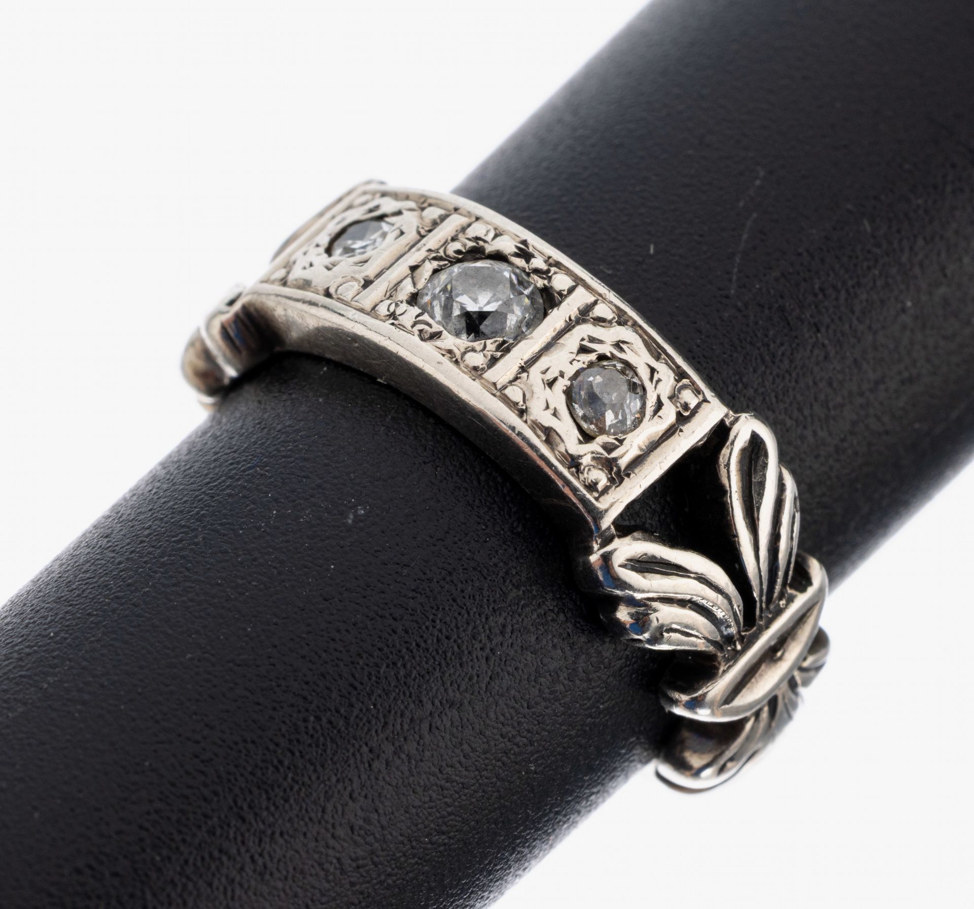 8 kt Gold Diamant-Ring, um 1920, WG 333/000 gepr.,