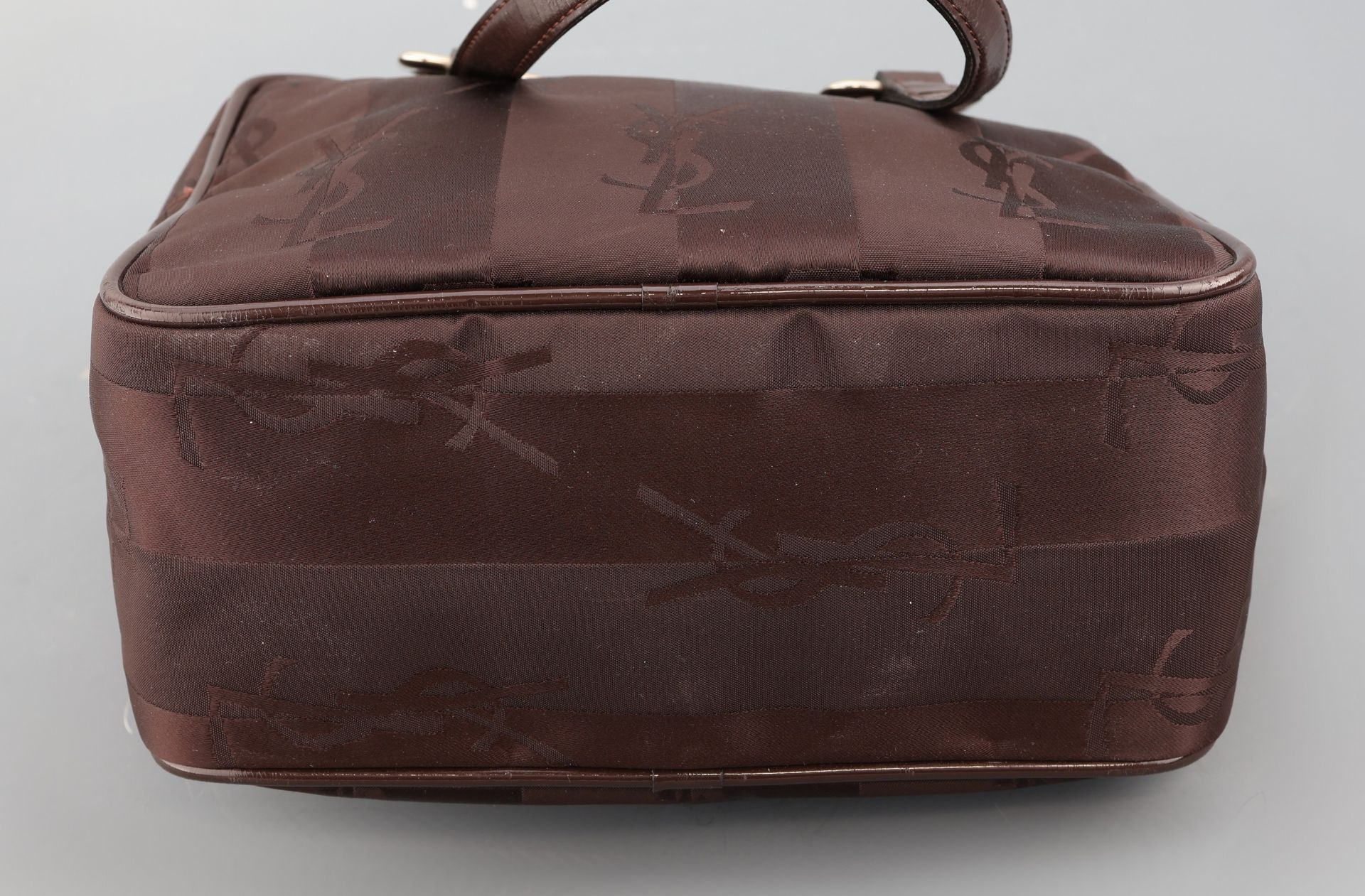 YVES SAINT LAURENT Handtasche, braunes Nylon, changierend, - Bild 3 aus 4