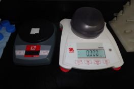 Benchtop Lab Balances