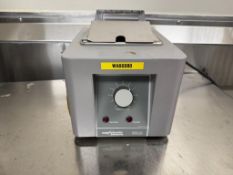 VWR Scientific Water Bath