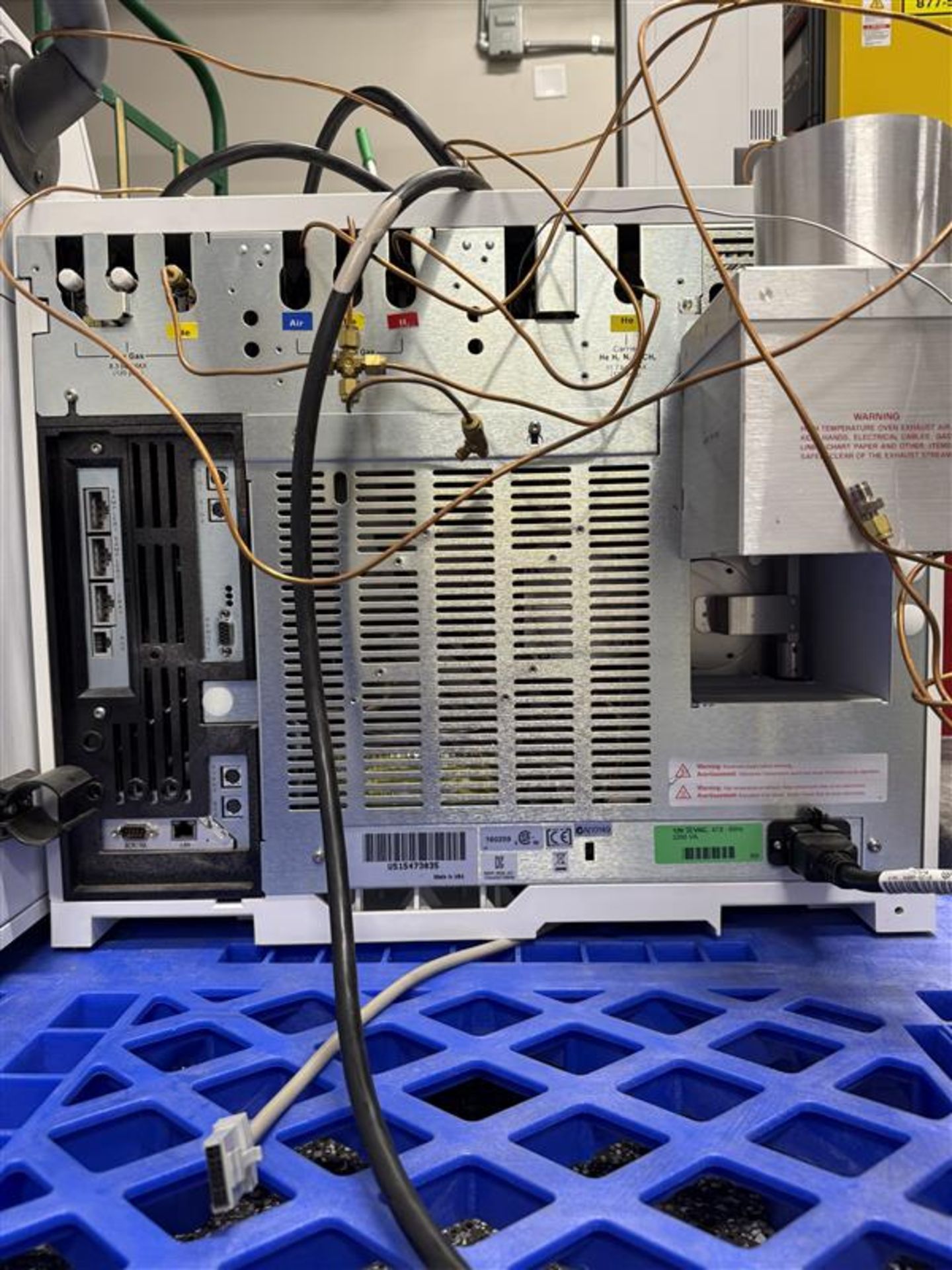 Gas Chromatograph - Image 4 of 4