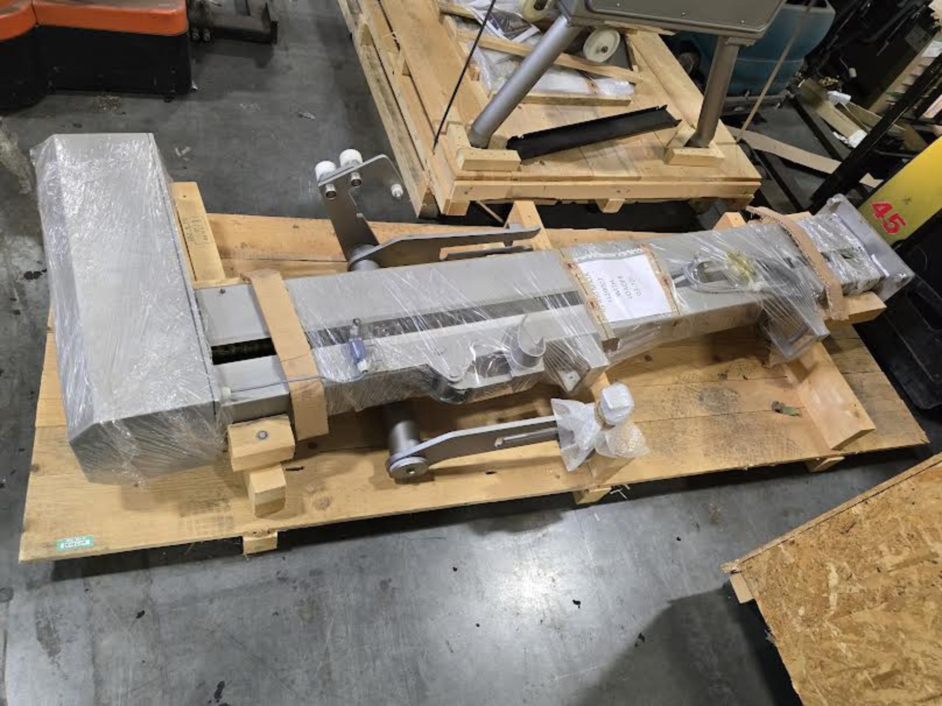 Risco Frontal Discharge Paddle Mixer - Image 9 of 10