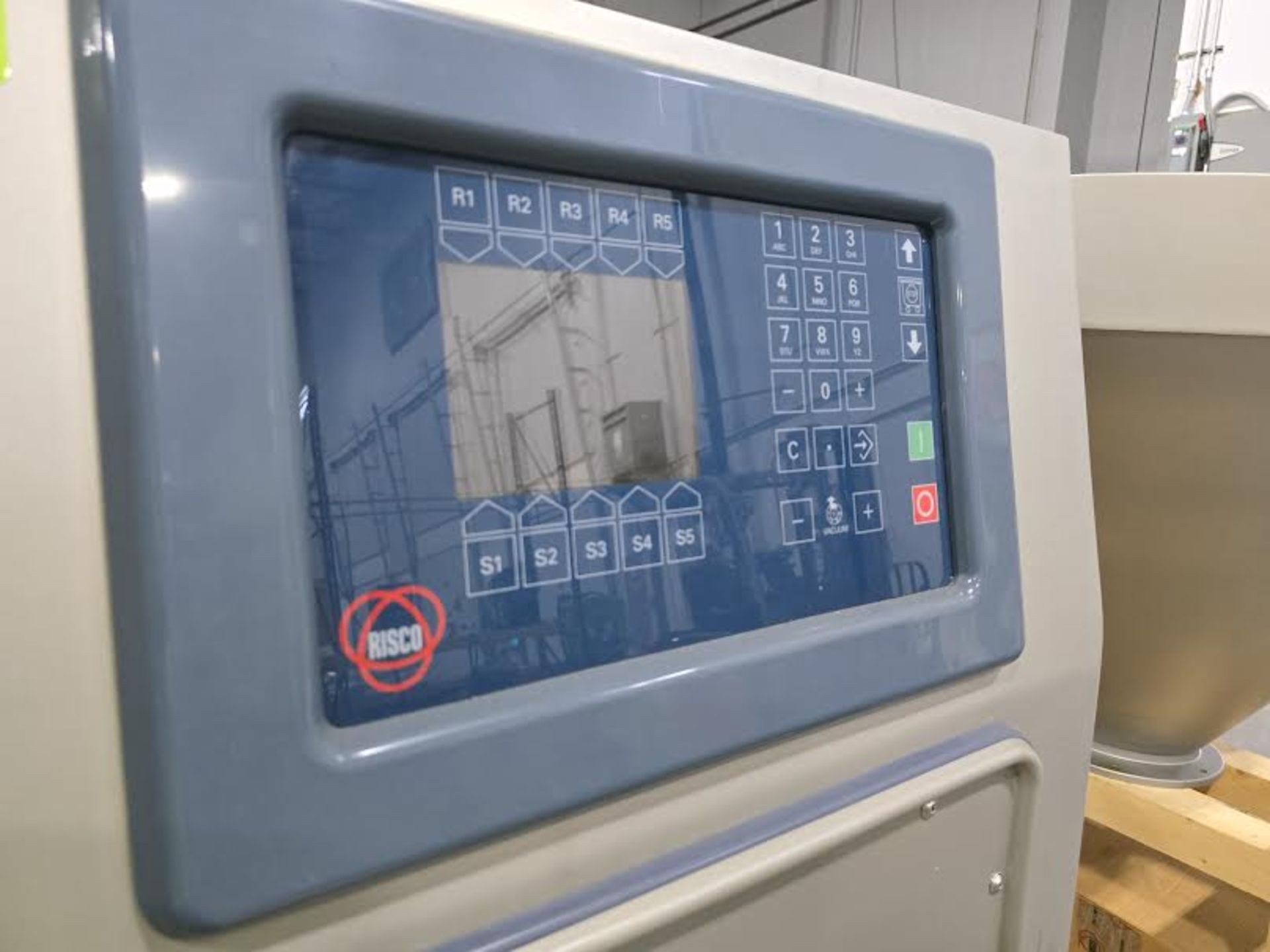 Risco Vacuum Filler - Image 2 of 5