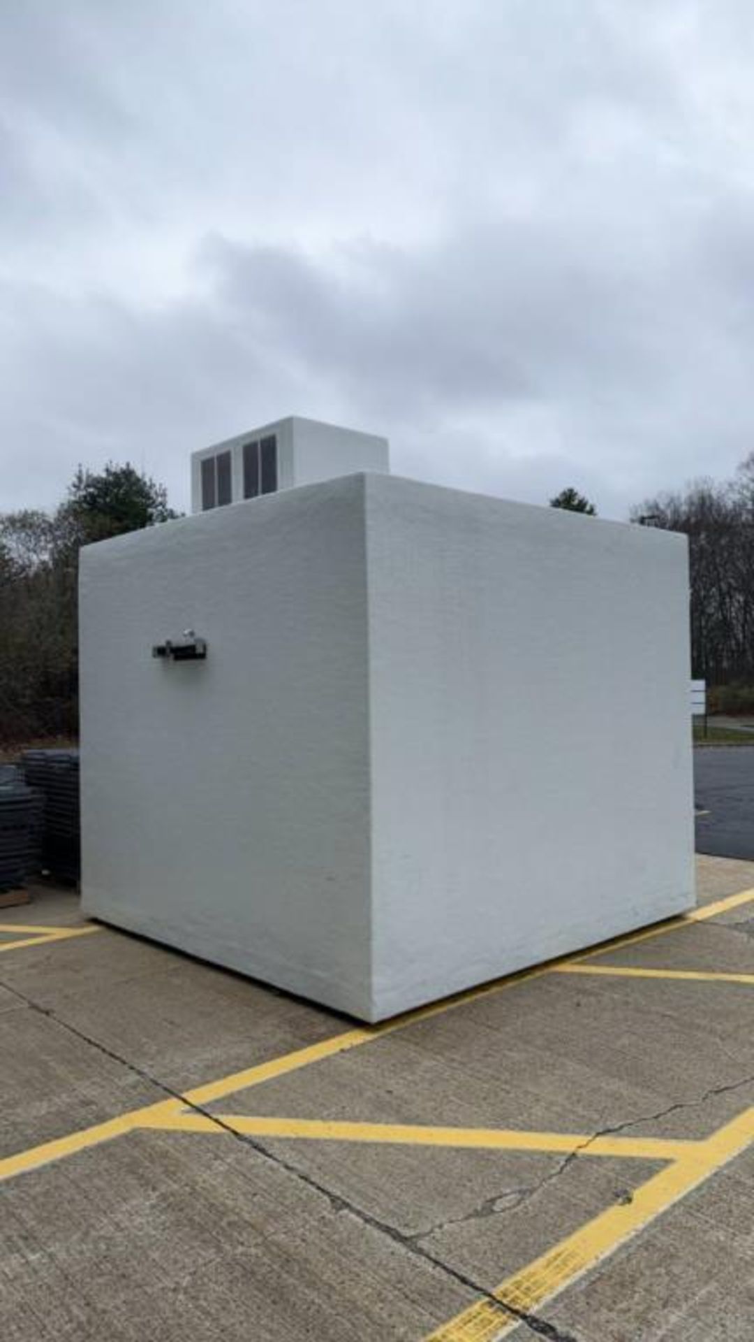 Polar King Outdoor Walk-In Freezer - Image 11 of 11