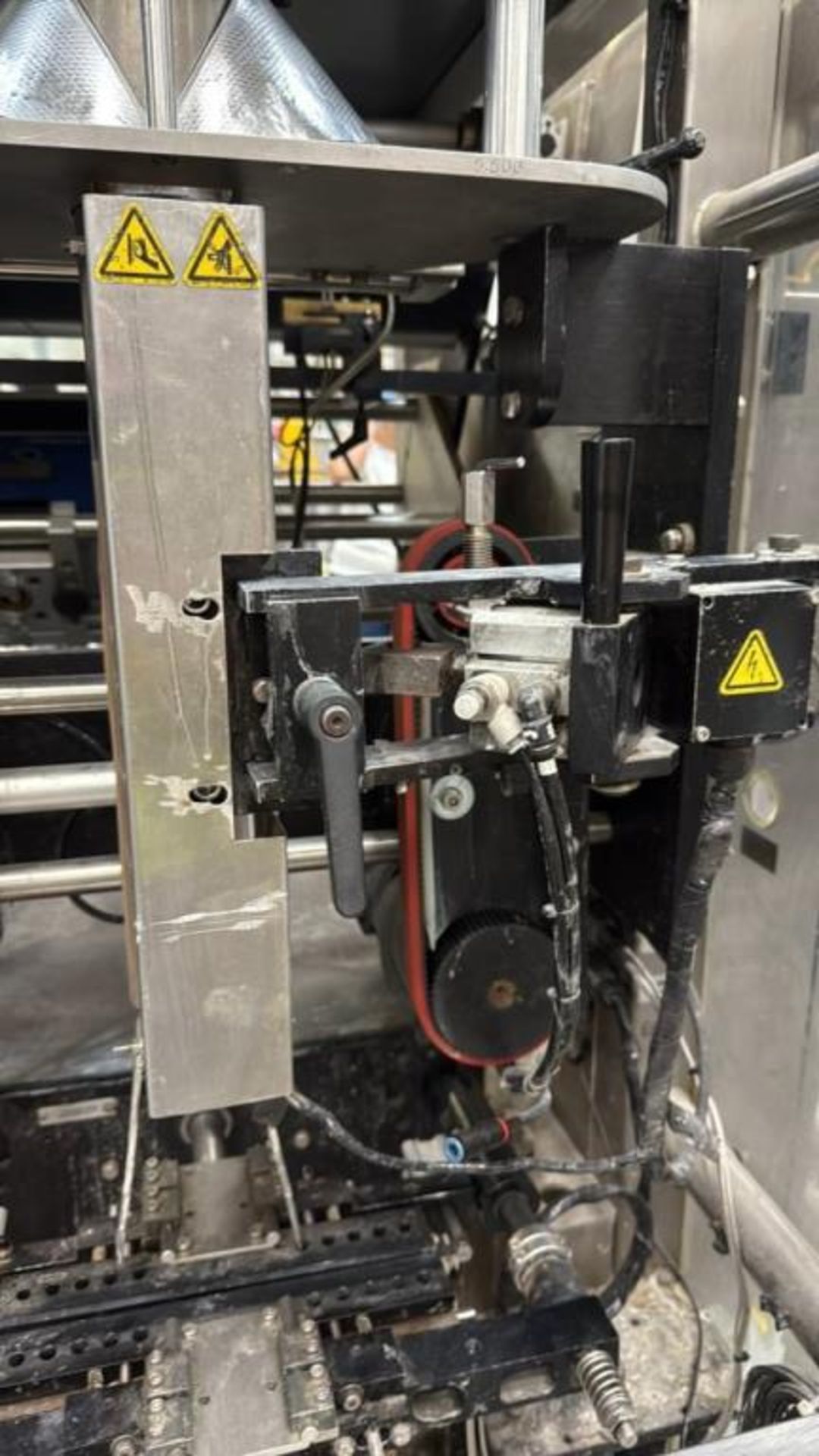 Matrix Vertical Form-Fill-Seal Packaging System - Image 13 of 30