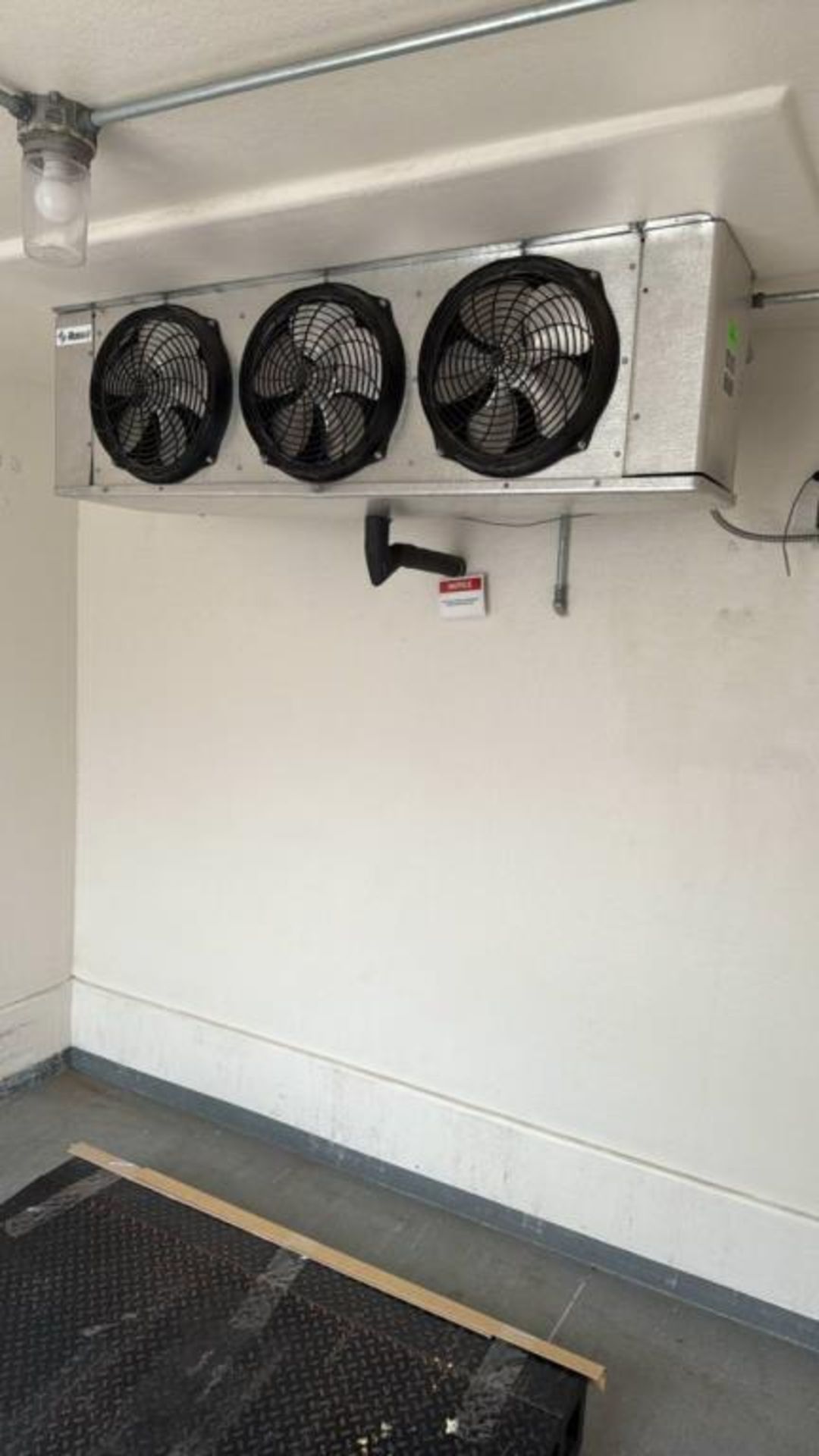 Polar King Outdoor Walk-In Freezer - Image 5 of 11