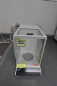 Mettler Toledo AE 100-S Analytical Balance