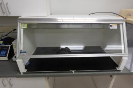 Cal Scientific P-048-202-IL PCR Workstation