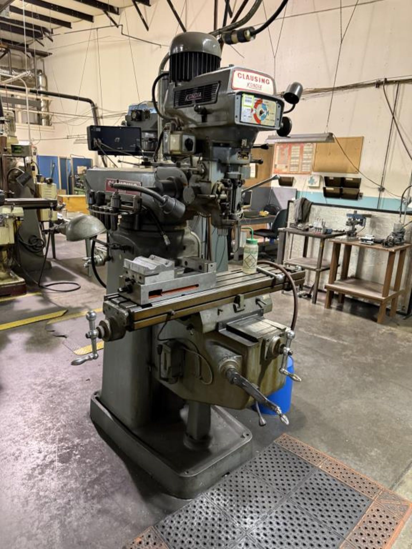 Clausing Kondia FV-1 Vertical Turret Milling Machine. S/n# U-83. HIT ...