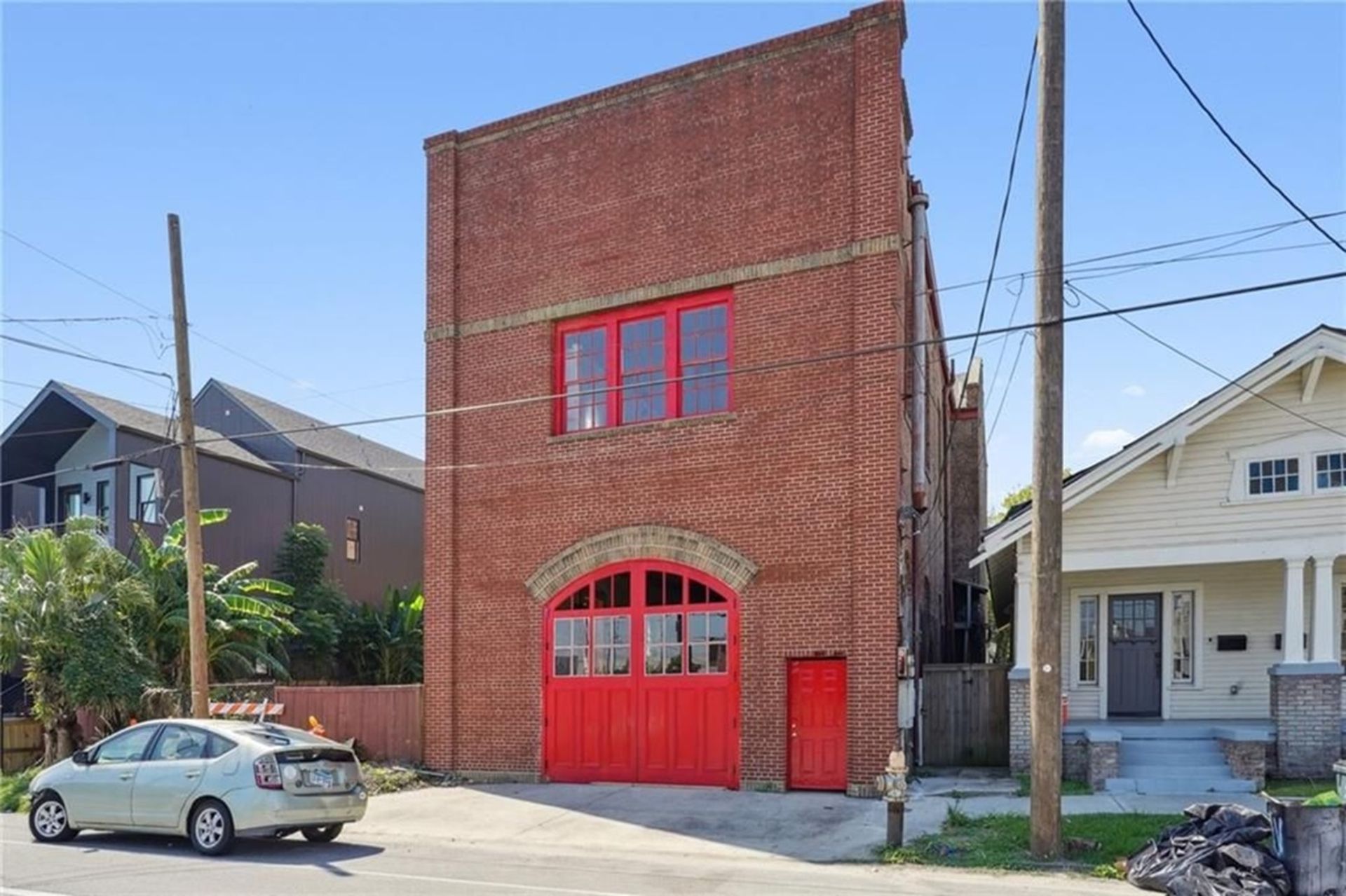 Banksy (British Street Artist, born 1974) - Bild 9 aus 13