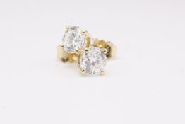 Natural 1.60ct F Colour SI Clarity Round Brilliant Cut Earrings - 18kt Yellow Gold - EDR Certificate