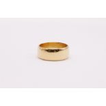 22kt Yellow Gold Wedding band 8.4 Grams
