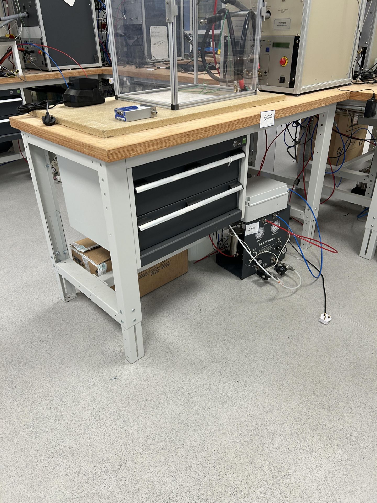 Bott Bench 1500 x 750 Compelte With 2 Drawer Storage Unit